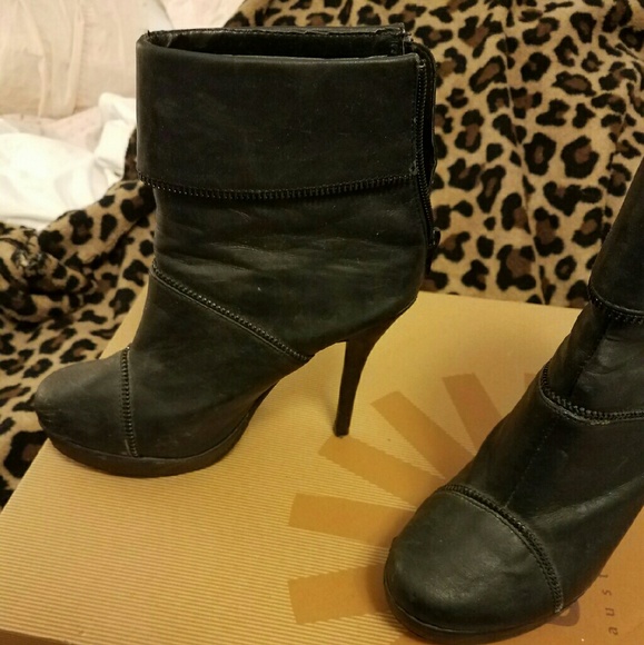 Black Booties - Picture 4 of 4