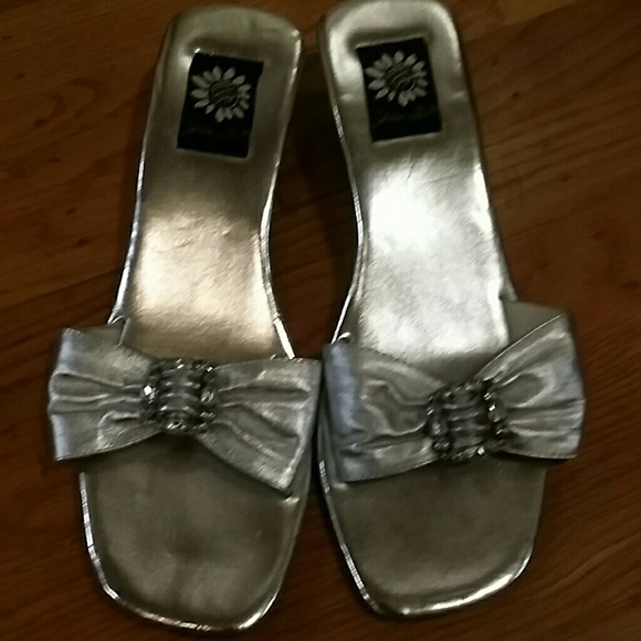 Silver leather slides with rhinestone buckle