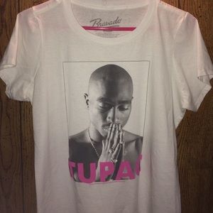Tupac shirt