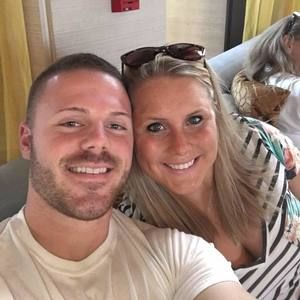 Meet your Posher, Cara