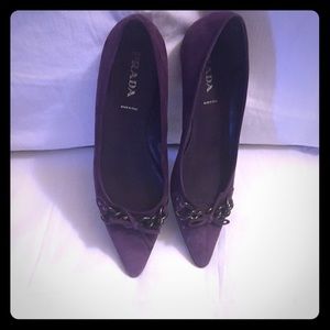 Like new only worn a couple of times