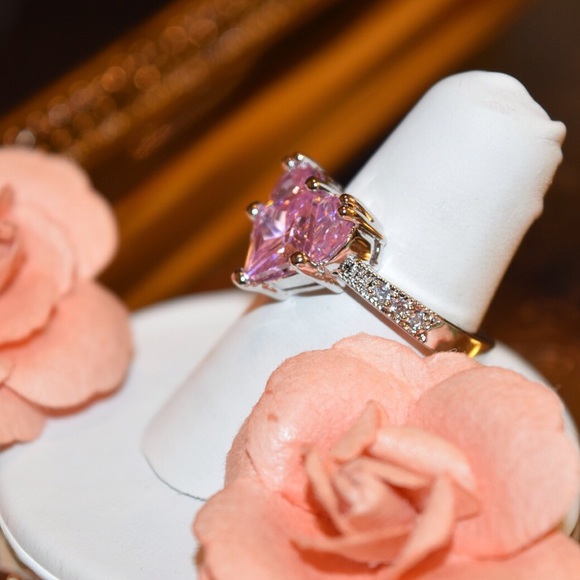 Sweetheart Pink Ring - Picture 3 of 4