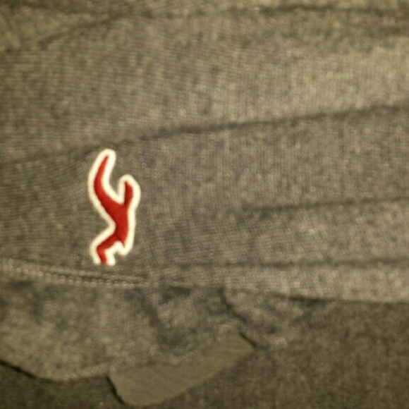 Sweater - Picture 4 of 4