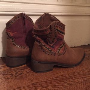 Cute ankle cowboy inspired boots