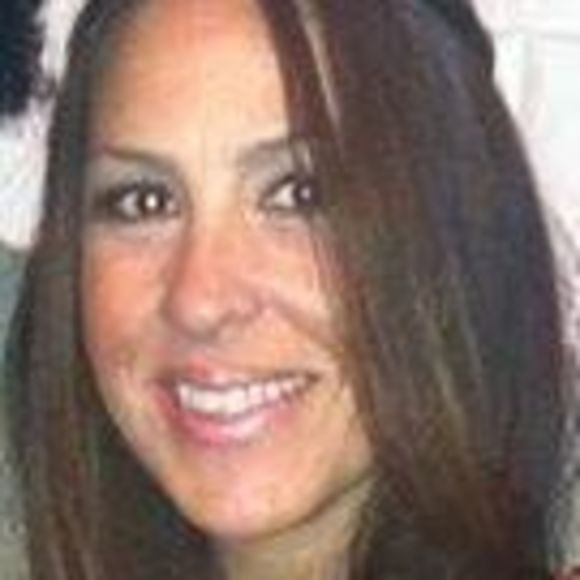 Meet your Posher, Laura - Picture 1 of 1