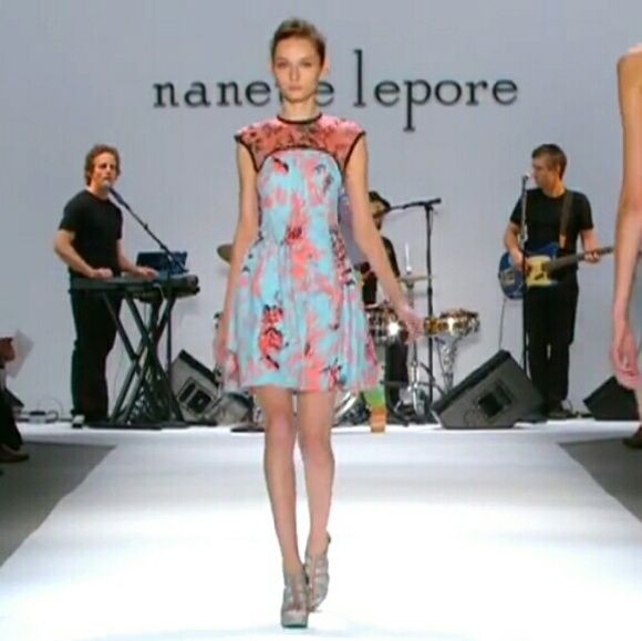 Nanette Lepore spring canvas dress - Picture 1 of 4