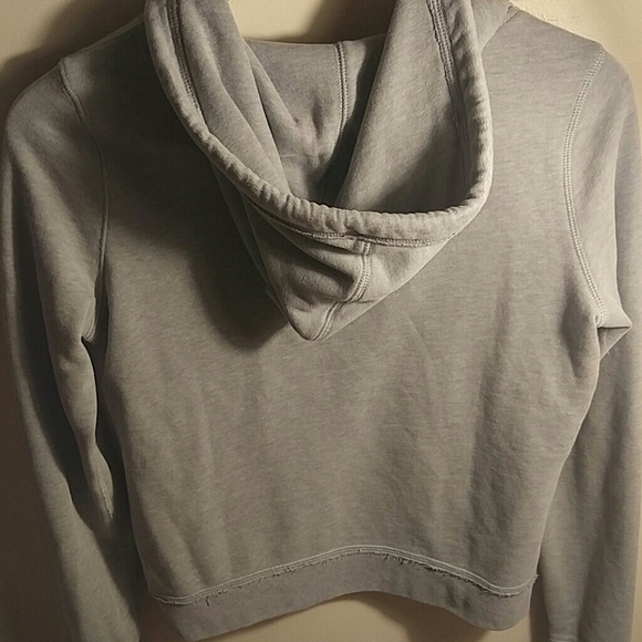 Sweater - Picture 4 of 4