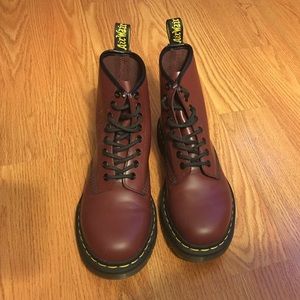 Doc Martens Size 7 Maroon