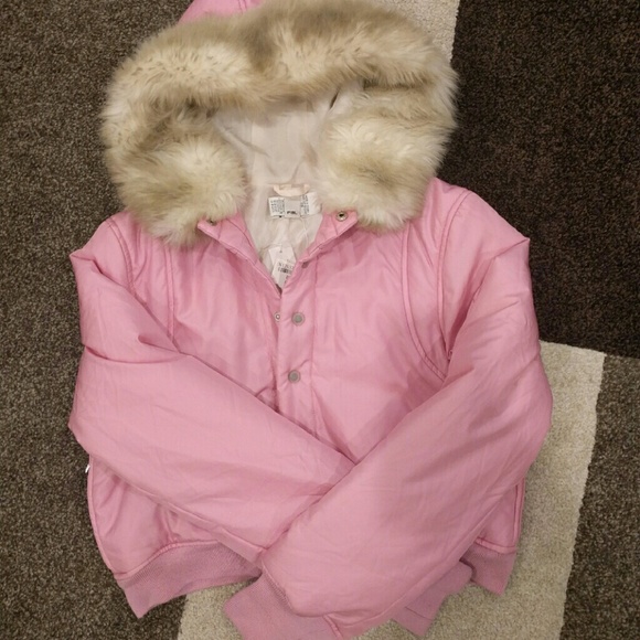 SOLD Pink Puffy cropped Bomber - Picture 1 of 3