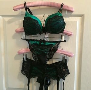 Victoria's Secret Bombshell Bra, Panty, Garter Set