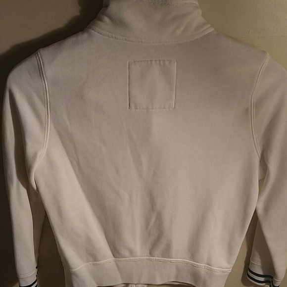 Sweater - Picture 4 of 4