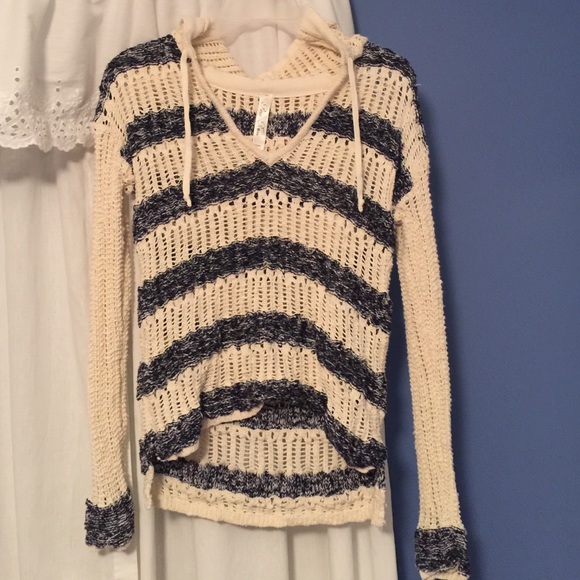 Striped high-low sweater w/ a hood.