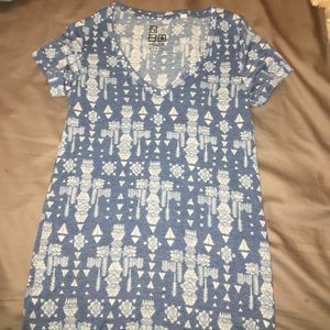 Print V-Neck Size XS