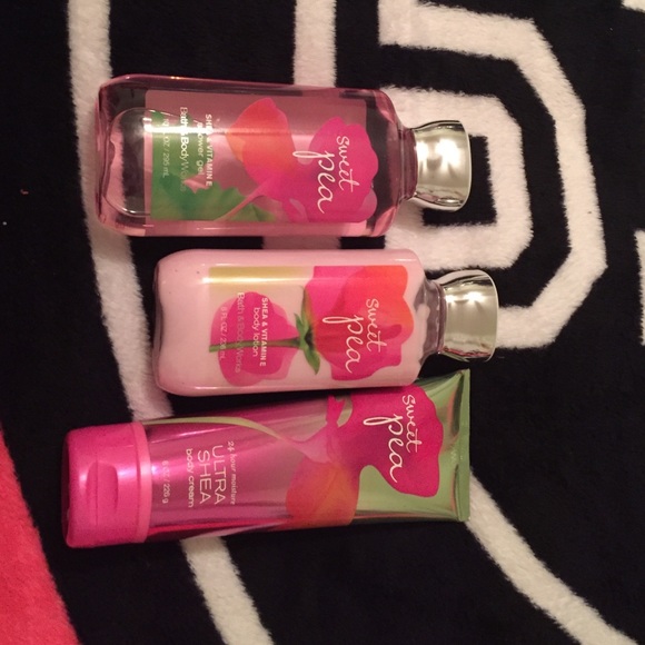 Bath &body works shower gel, body lotion & cream