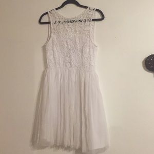 Delias white dress