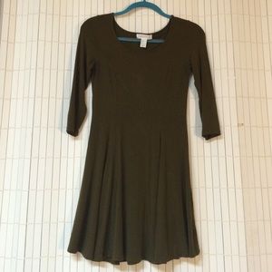Green flowy dress