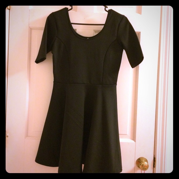 Basic black dress NWOT
