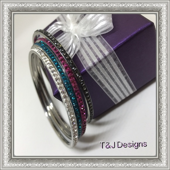New Bejeweled Bangle Bracelets 4 pc set🌹 - Picture 1 of 5