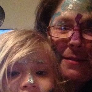 Meet your Posher, Denise