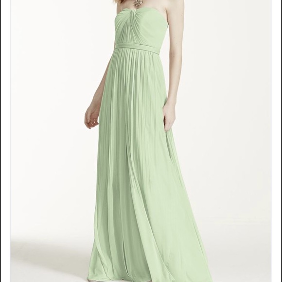David's Bridal Versa dress in green "meadow"
