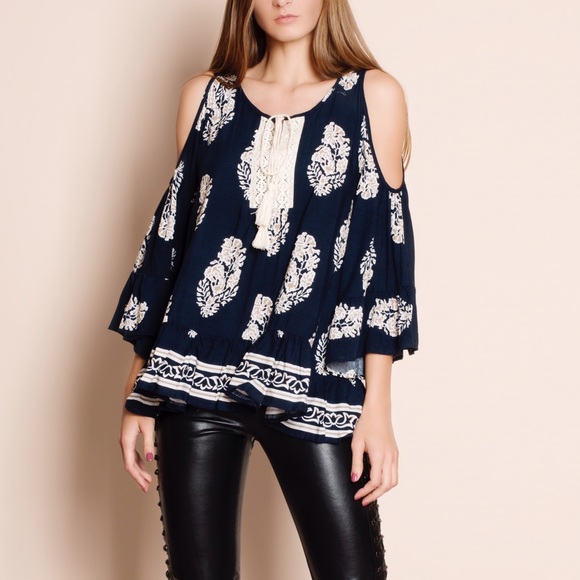 "Summer, Somewhere" Cold Shoulder Printed Top - Picture 2 of 4