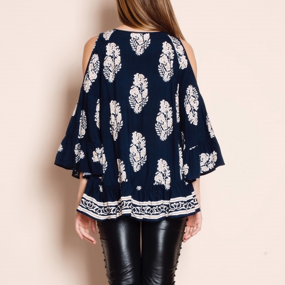 "Summer, Somewhere" Cold Shoulder Printed Top - Picture 3 of 4