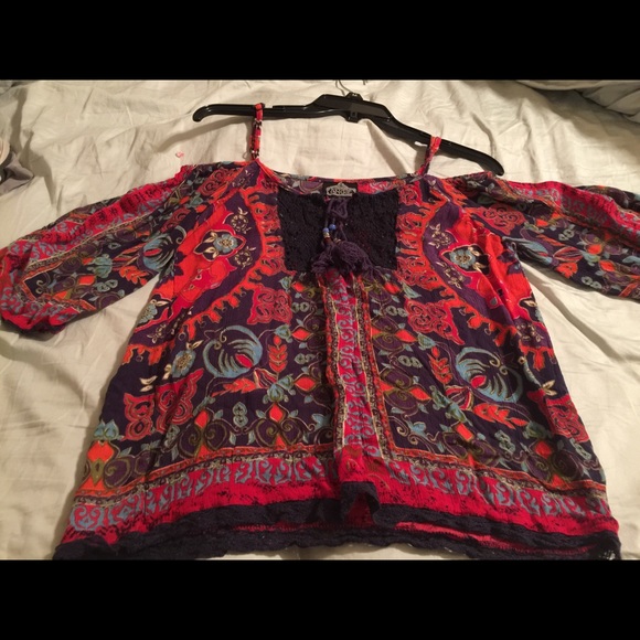 Peasant style top