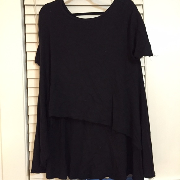 Brandy Melville high low flowy shirt