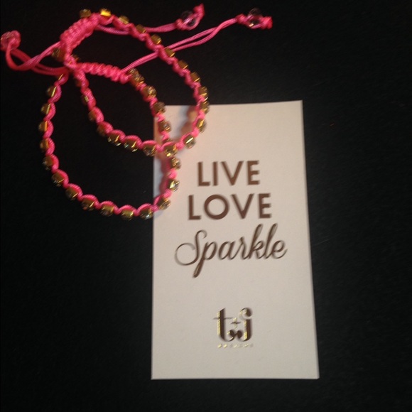 2 pcs. New BFF Pink Friendship Bracelets, - Picture 2 of 6