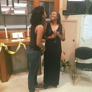 Meet your Posher, Demi