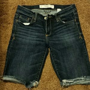 Abercrombie & Fitch Bermuda shorts