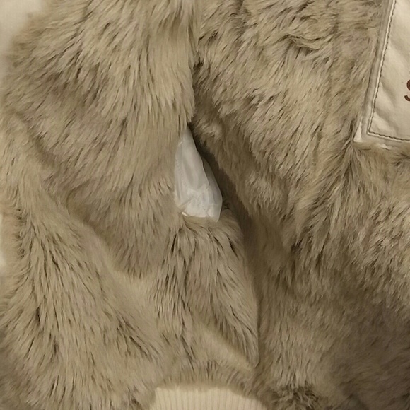 Jacket - Picture 2 of 3