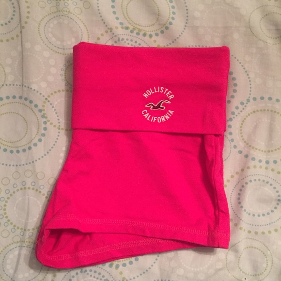 NWT hollister yoga shorts size M