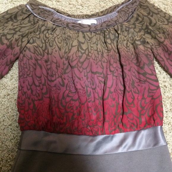 Multi color form fitting dress - Picture 2 of 2