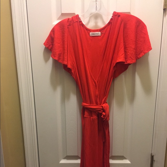 Cute and comfy CK dress.