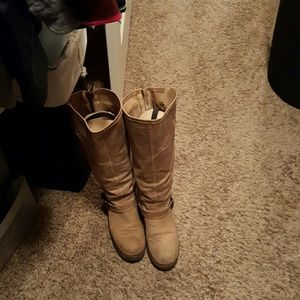 Steve Madden boots