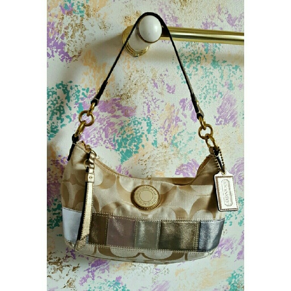 ~ Neutral Coach Purse ~ - Picture 1 of 4