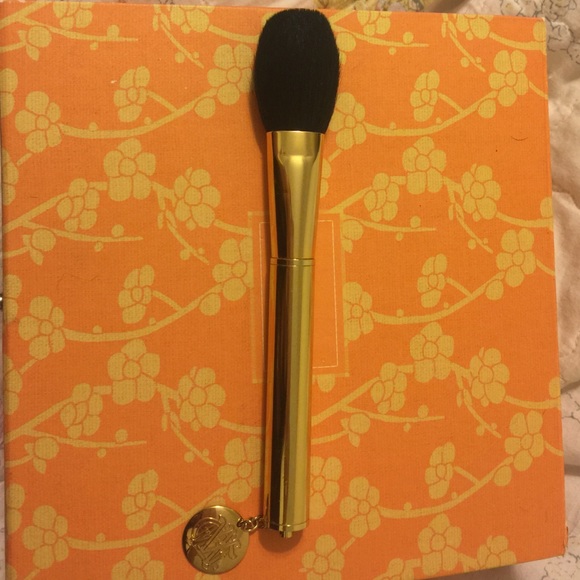 Mac limited edition blush brush.