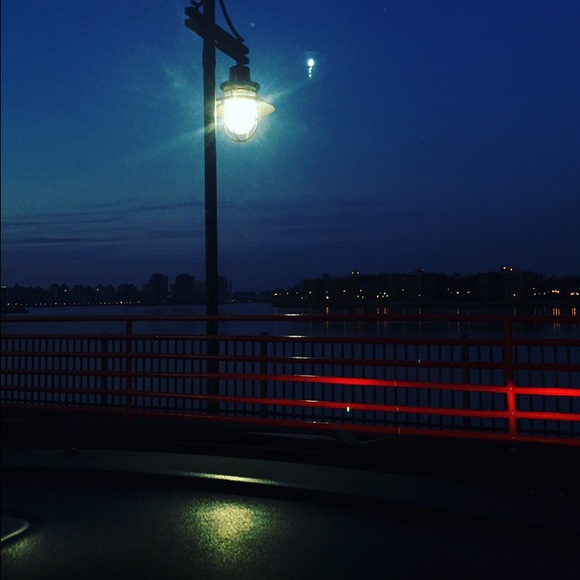 Meet your Posher, Kim - Picture 1 of 1