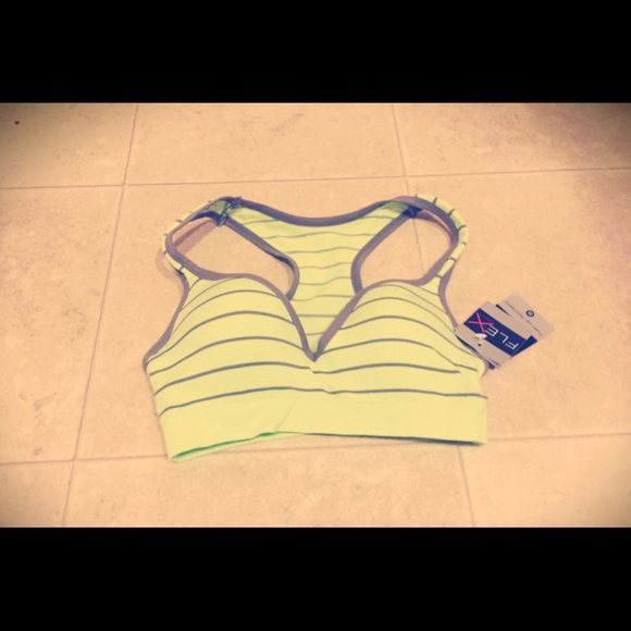 Flez Own It Other - NWT size small Flex Own It push up sports bra