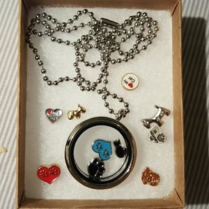 Pet charm necklace