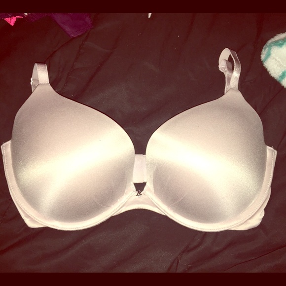 VS Fabulous Plunge Push Up Bra