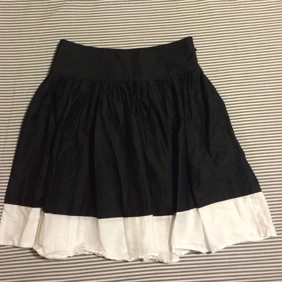 Ralph Lauren Black & White Colorblock Short Skirt