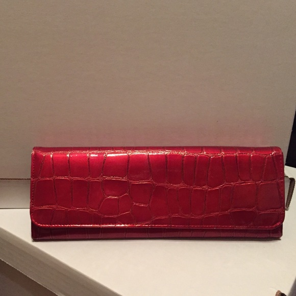 Big Buddha red evening clutch 💔🎉🎉 PRICE DROP