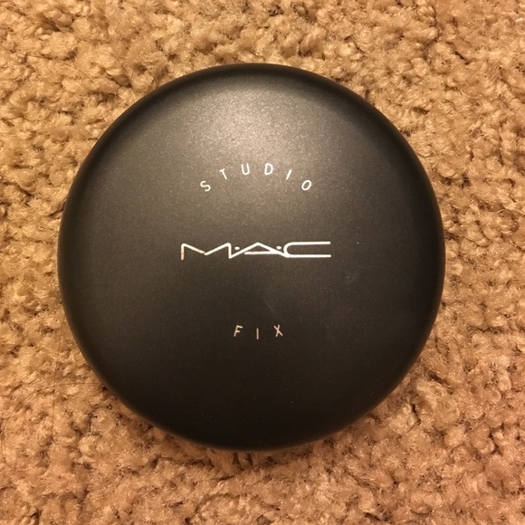 MAC Studio Fix Powder