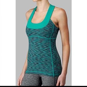 Lululemon scoop neck tank