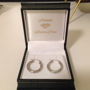 14k white gold small hoop earrings