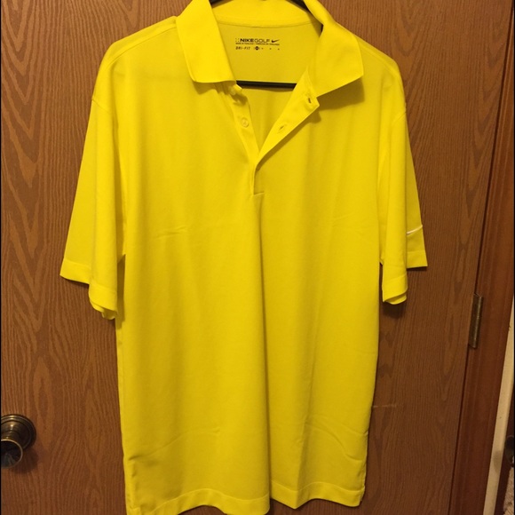 Mens Nike golf shirt