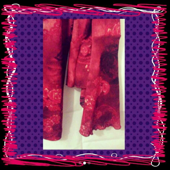 Plus size Divalicious top ~sz.1X - Picture 2 of 3