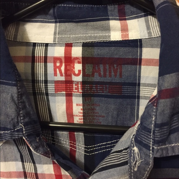 Mens button down - Picture 2 of 3